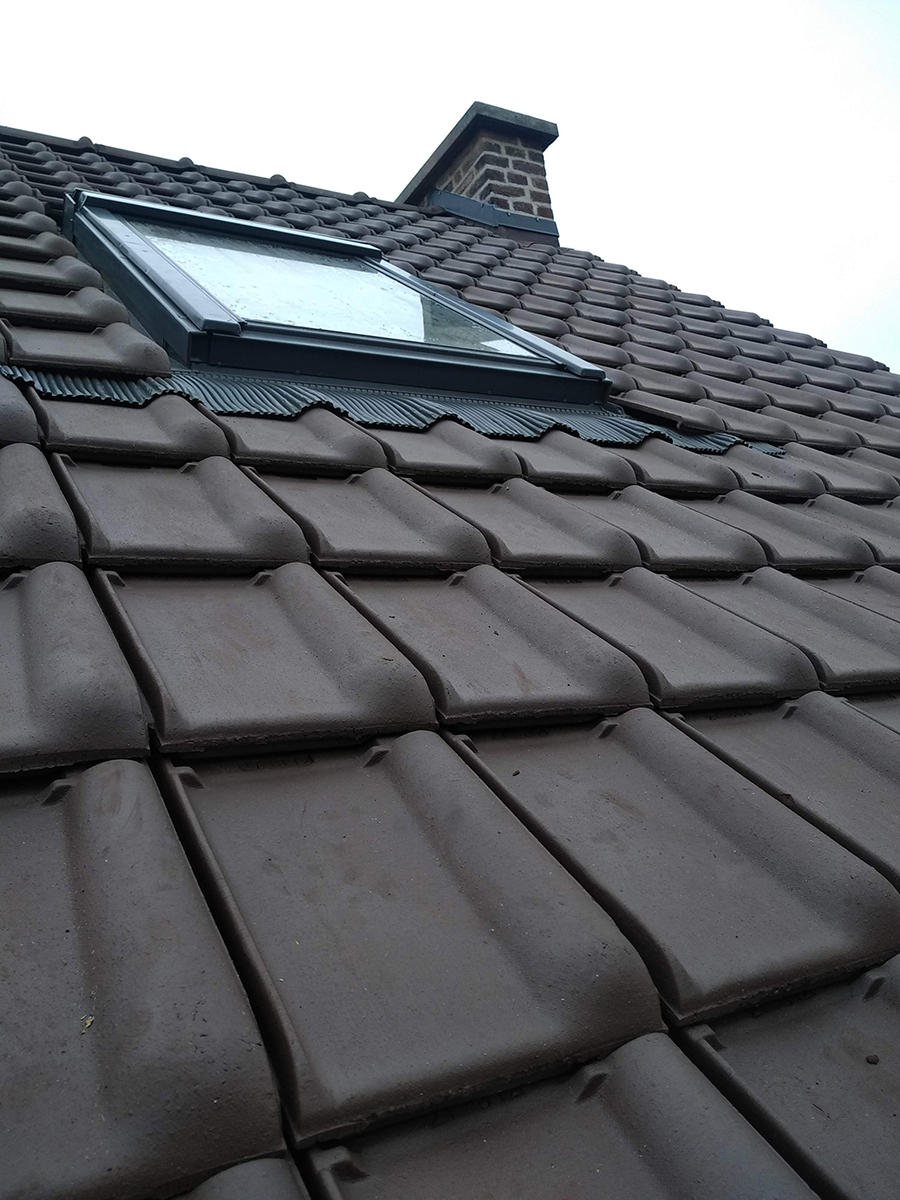 Toiture fenêtre de toit velux L'Hoir Namur